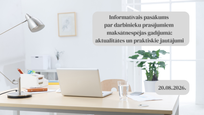 galds un dators sagatavots darbam