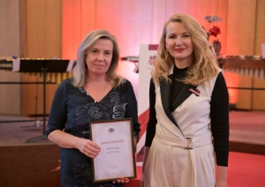 Alla Bričinska un ministre Inese Lībiņa-Egnere