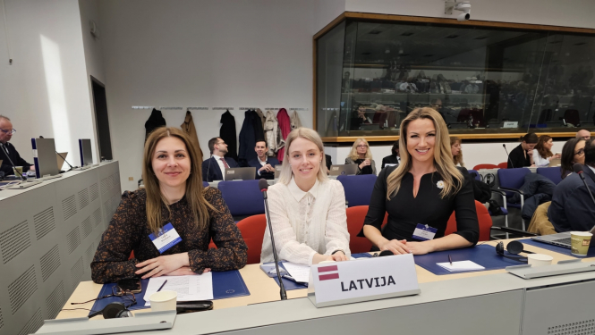 MKD darbinieki konferencē Briselē