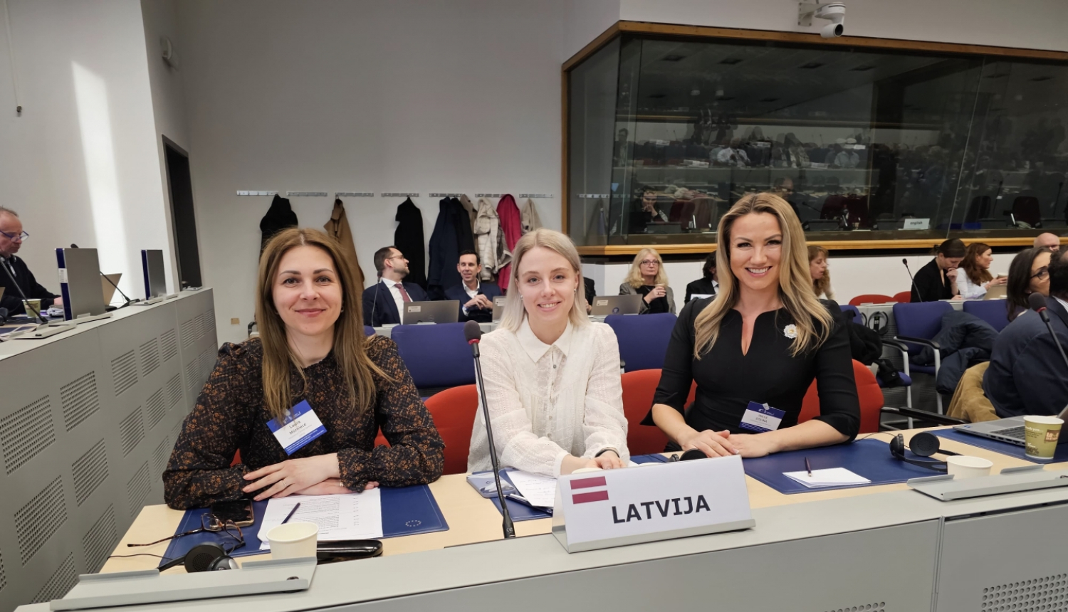 MKD darbinieki konferencē Briselē